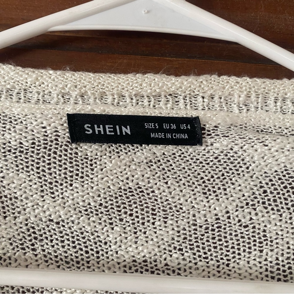 SHEIN White and Black Star Patterned Sweatshirt - Picture 5 of 7